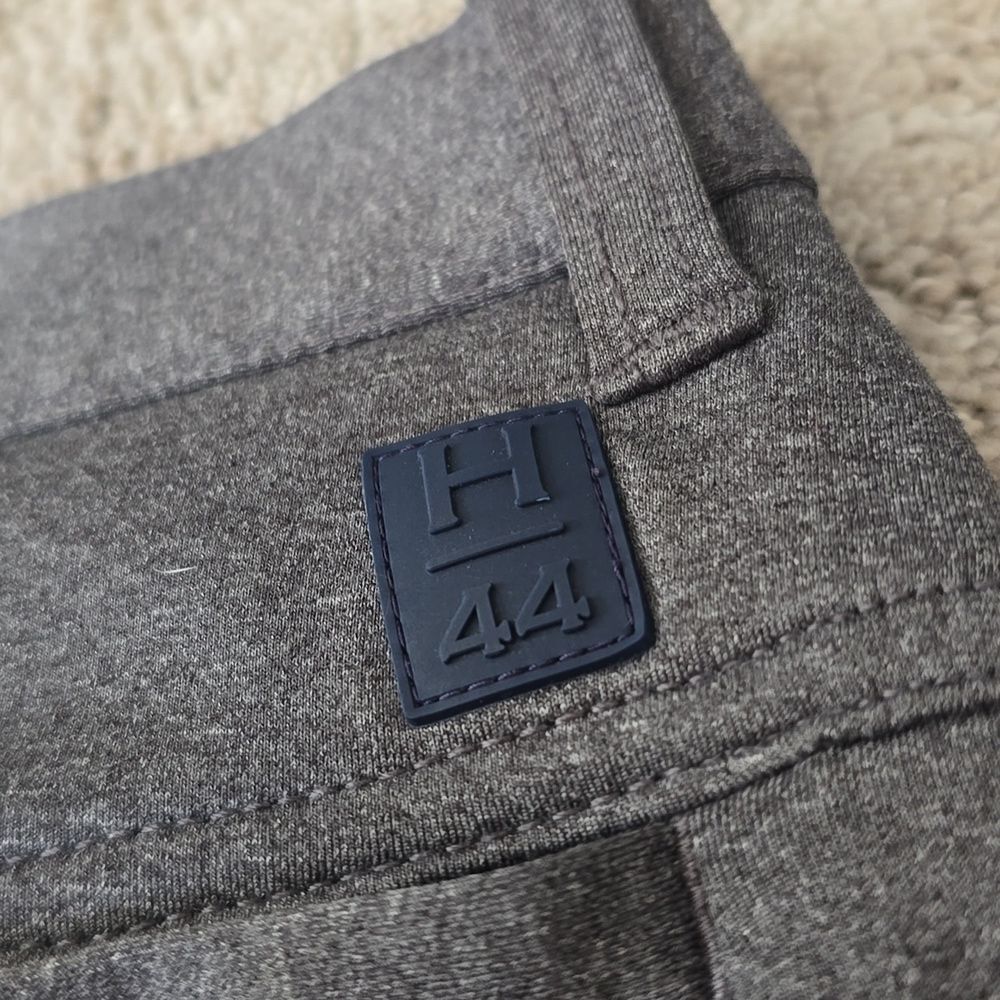 Halsey 44 | Breakwater Sport Shorts - Picture 11 of 11